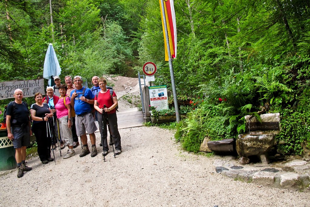 24 am Eingang zur Schlucht.jpg